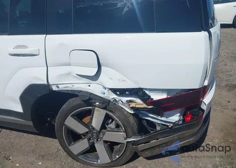 2025 Hyundai Santa Fe Limited z USA, uszkodzony, nr VIN 5NMP44GL8SH085876